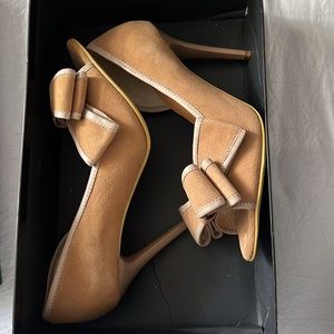 Basconi heels- excellent used condition. Worn inside only.
